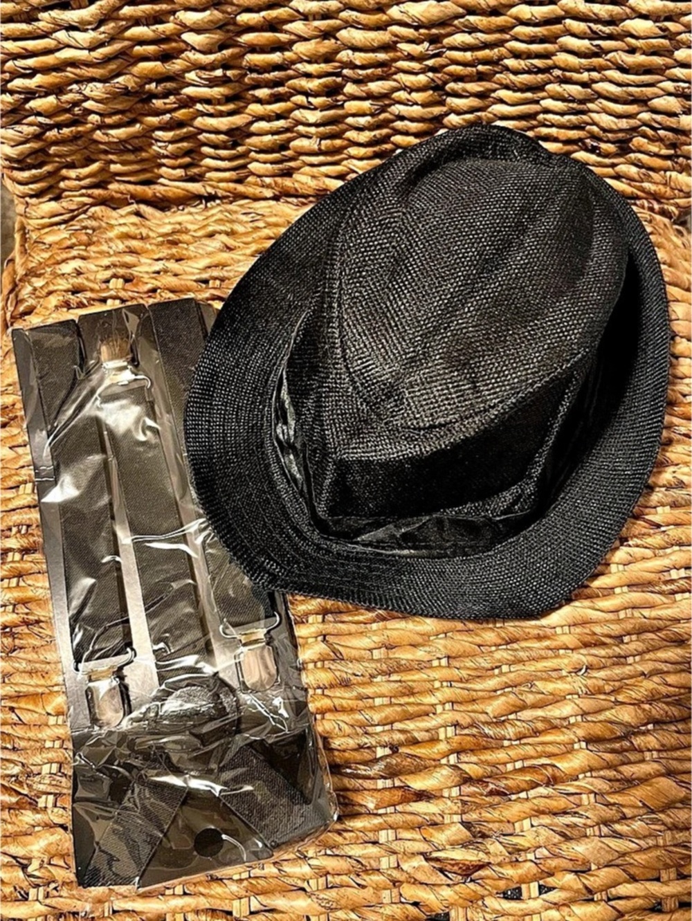 UNBRANDED Black Fedora And Suspenders Costume Set
